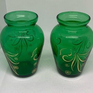 Pair of vintage 4” green glass vases